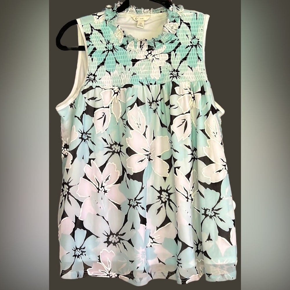 CATO Sea Foam/Black/White Sleeveless Lined Smocked Top, Size Medium, GUC.